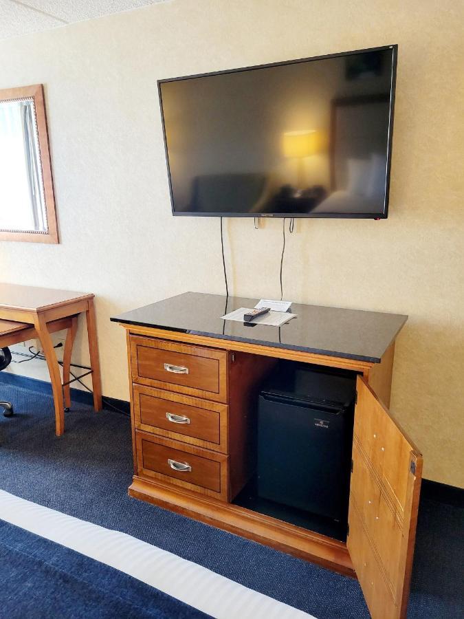 Bangor Grande Hotel Bagian luar foto