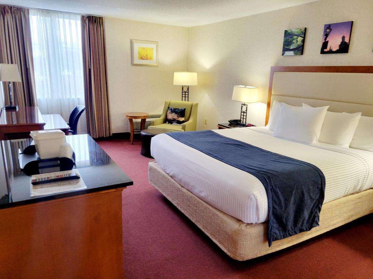 Bangor Grande Hotel Bagian luar foto