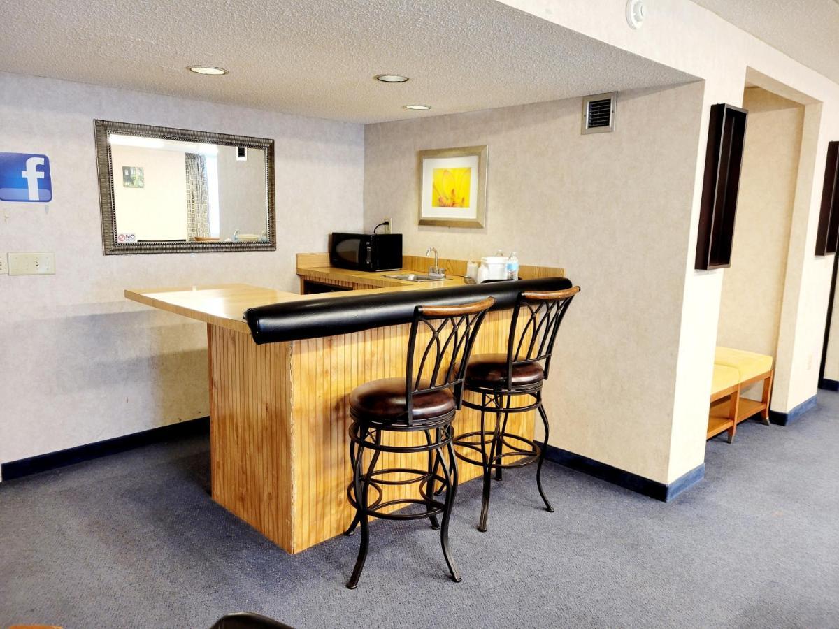 Bangor Grande Hotel Bagian luar foto