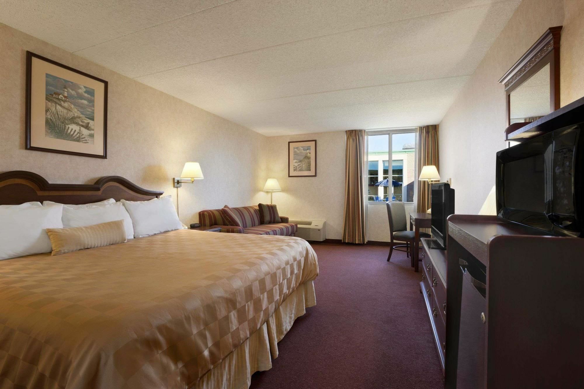 Bangor Grande Hotel Bagian luar foto